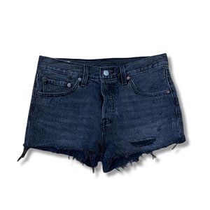 Distressed black Levi’s cut off shorts